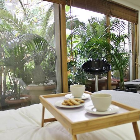 Apartamento Luxurious Loft With Garden Atenas Exterior foto