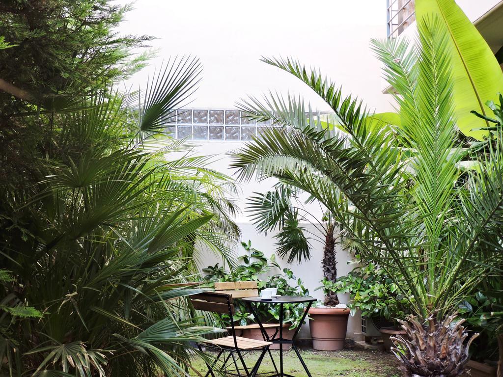 Apartamento Luxurious Loft With Garden Atenas Exterior foto