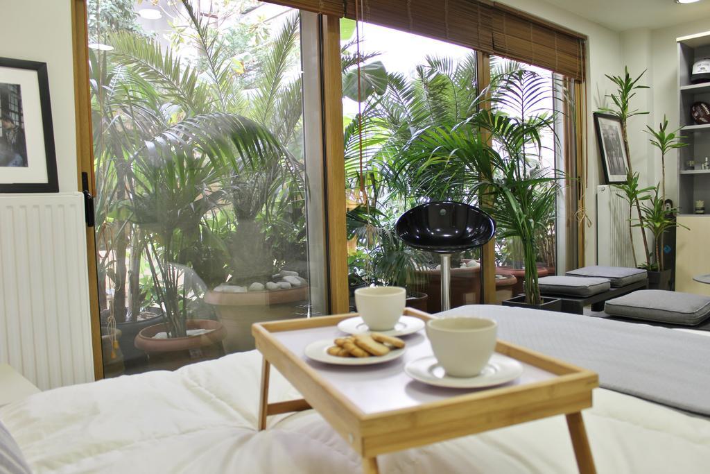 Apartamento Luxurious Loft With Garden Atenas Exterior foto